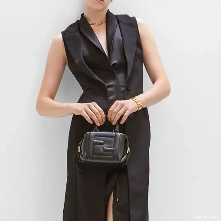 Vintage HOT Mini FF Leather Nappa Black Fendi Bag Cube In 0325